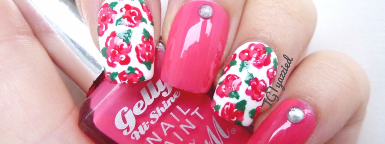 cheer_flower_pink_nails