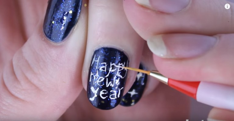 mẫu nail HNY