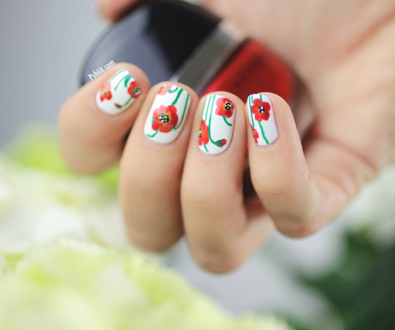 vẽ nail hoa Túc Anh