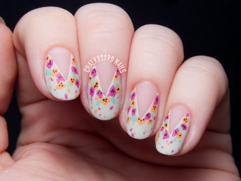 negative-space-splatter-floral-nail-art-2